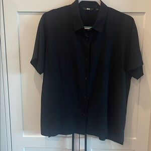 Uniqlo Short Sleeve Rayon Button Up